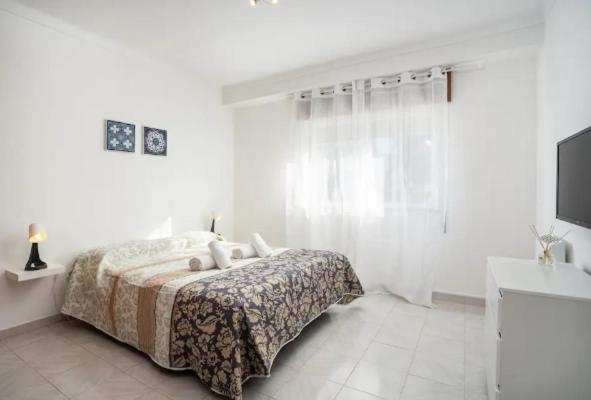 Blife Allya Private Rooms Фаро Екстериор снимка