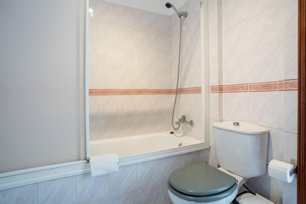 Blife Allya Private Rooms Фаро Екстериор снимка